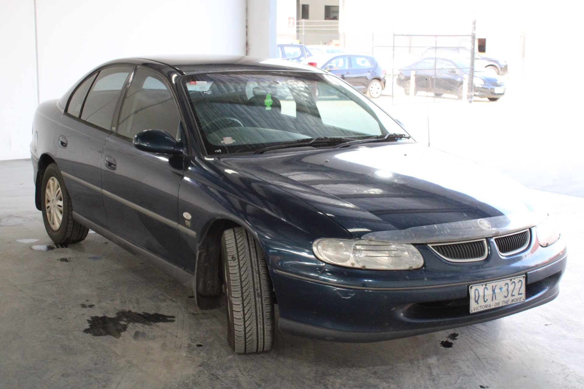 00 Holden Commodore Acclaim Vt Automatic Sedan Auction 0001 Grays Australia