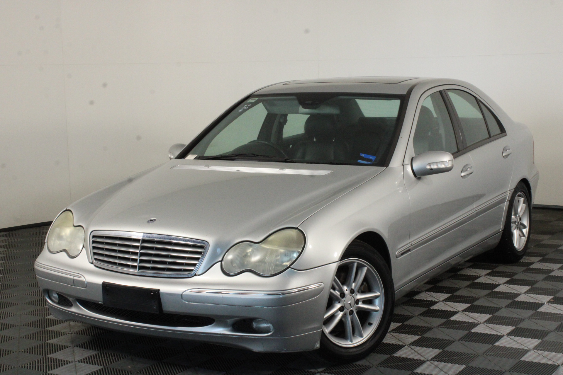 2002 Mercedes Benz C320 Elegance W203 Automatic Sedan Auction (0001 ...