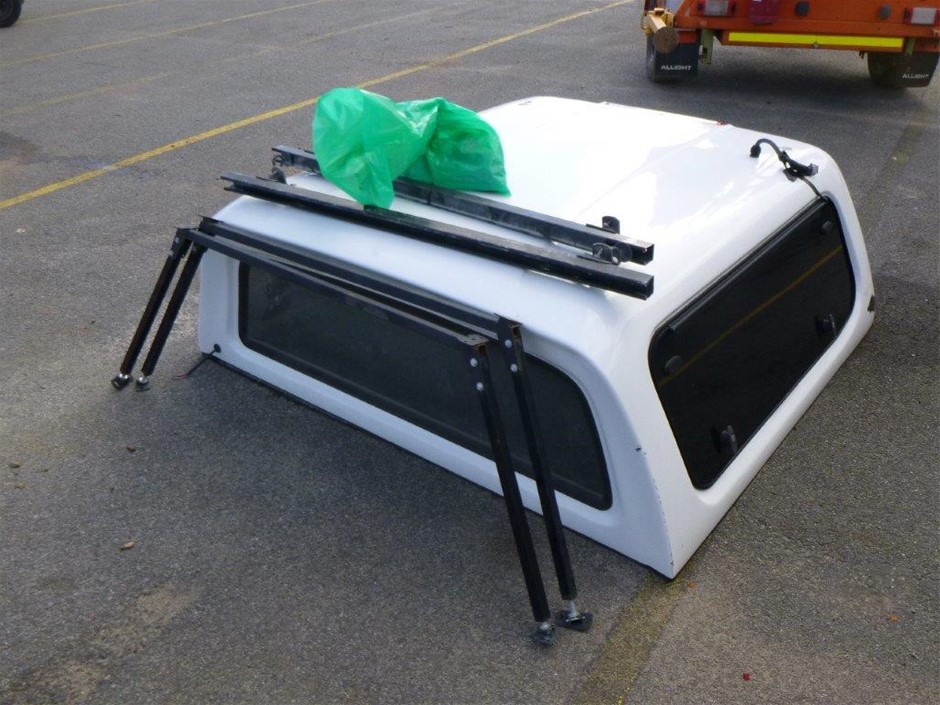 Flexiglass White Ute Canopy with Roof Racks and Brackets Auction (0049