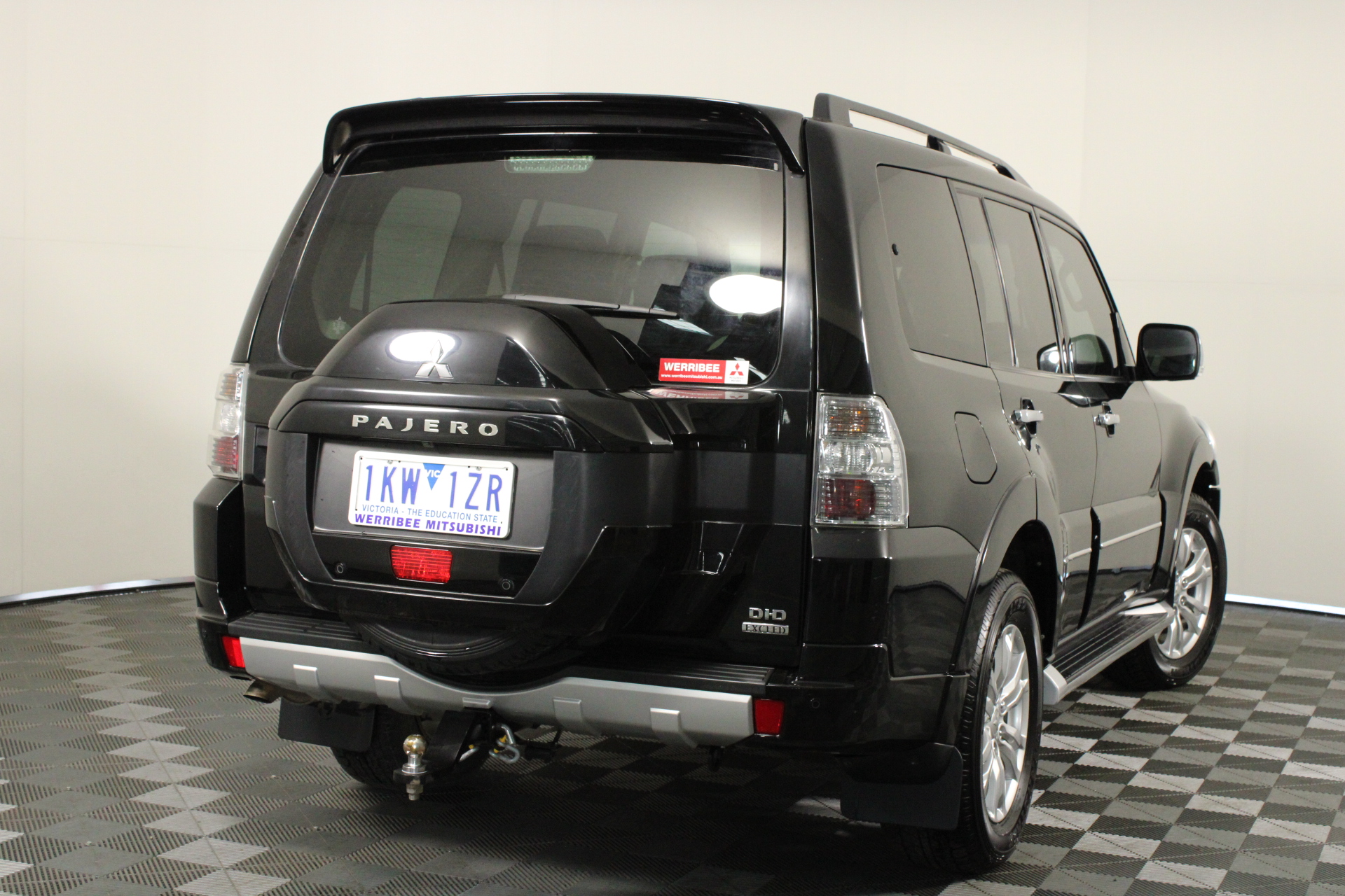 Mitsubishi pajero 7 местный