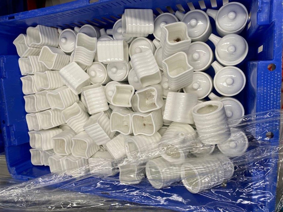 Pallet of Assorted Crockery Auction (0004-3017642) | Grays Australia