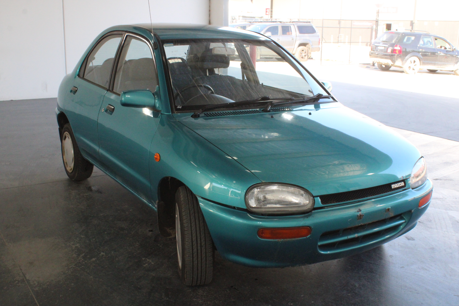 Mazda 121 db