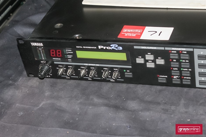 Yamaha Pro R3 Digital Reverberator Auction (0071-5042314) | Grays