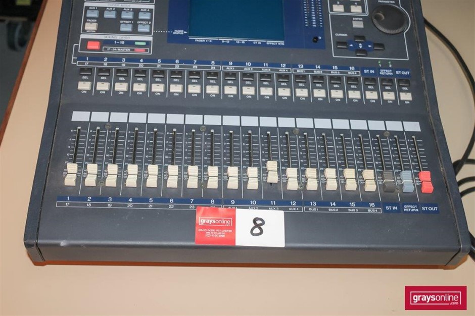 Yamaha O3D 24 Channel Digital Audio Mixing Console Auction (0008