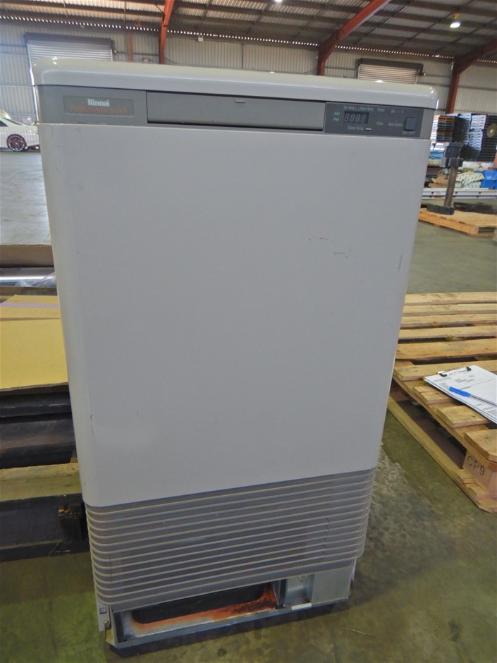 Rinnai Energy Saver 553FT Gas Heater (Pooraka, SA) Auction (0030-8012863) |  Grays Australia