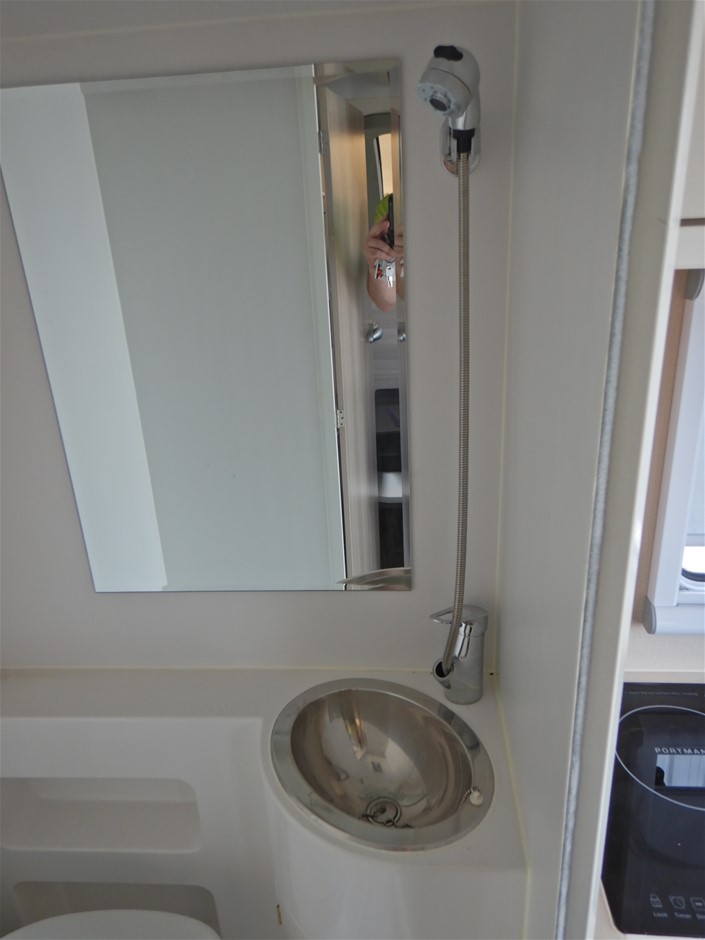 2019 Ezy Trail Winton10 11" Caravan (Pooraka, SA) Auction (0001