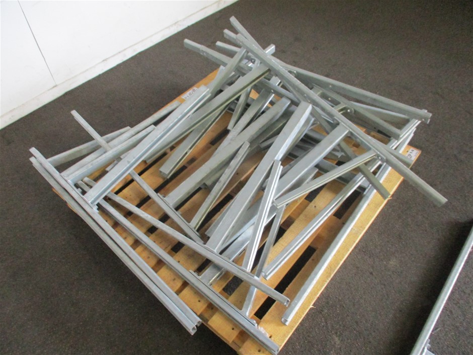 Qty 16 x Steel Wall Mount Shelf Brackets Auction (0016-7028099) | Grays ...