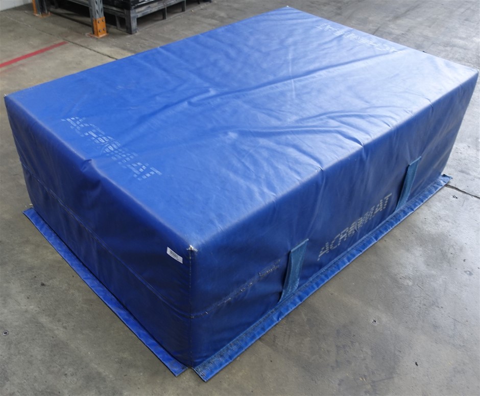 Acromat Rectangular Gymnastics Soft Crash Mat Auction (00665042718