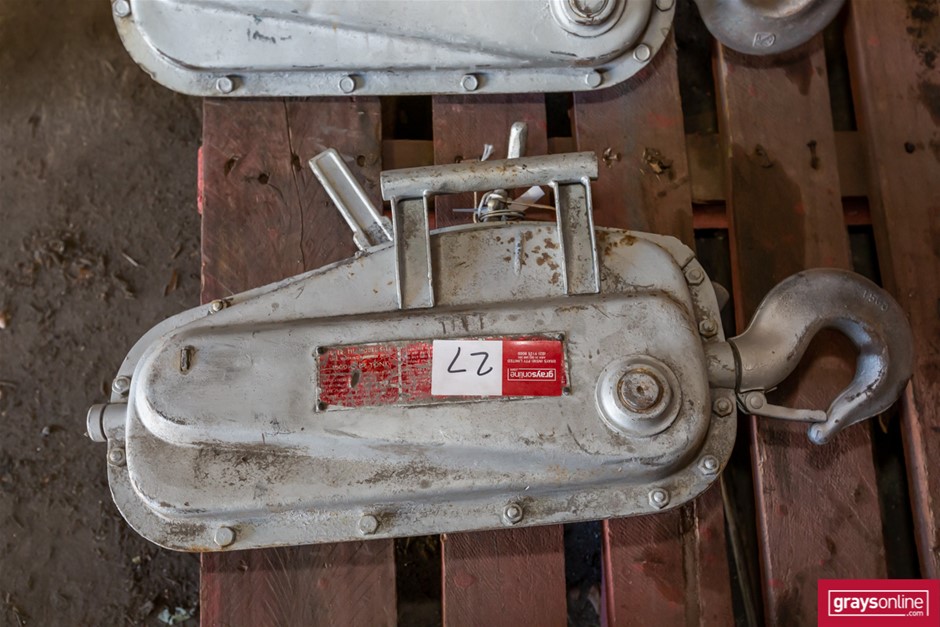 Tirfor Manual Wire Rope Winch with Cable Auction (00275042612) Grays