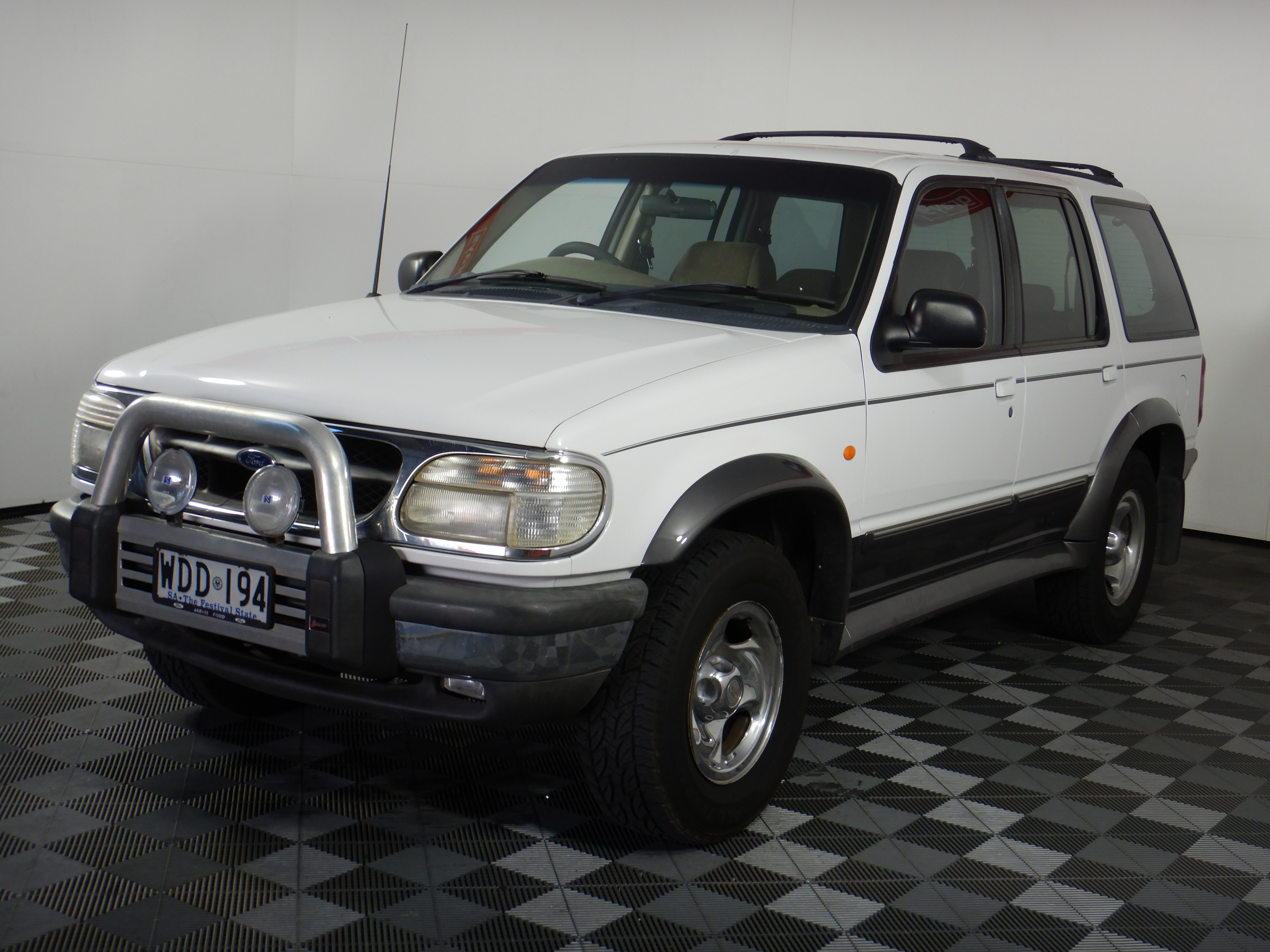 1998 Ford Explorer Xlt 4x4 Up Automatic Wagon Auction 0001 Grays Australia