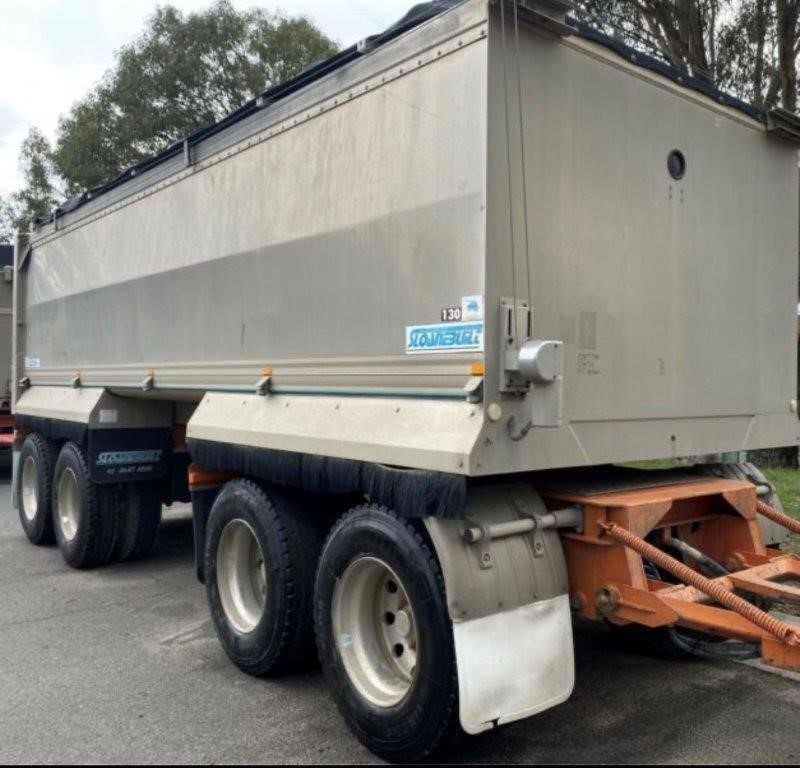 2011 SloaneBuilt Quad Dog Tipper Trailer Auction (00015043588) Grays