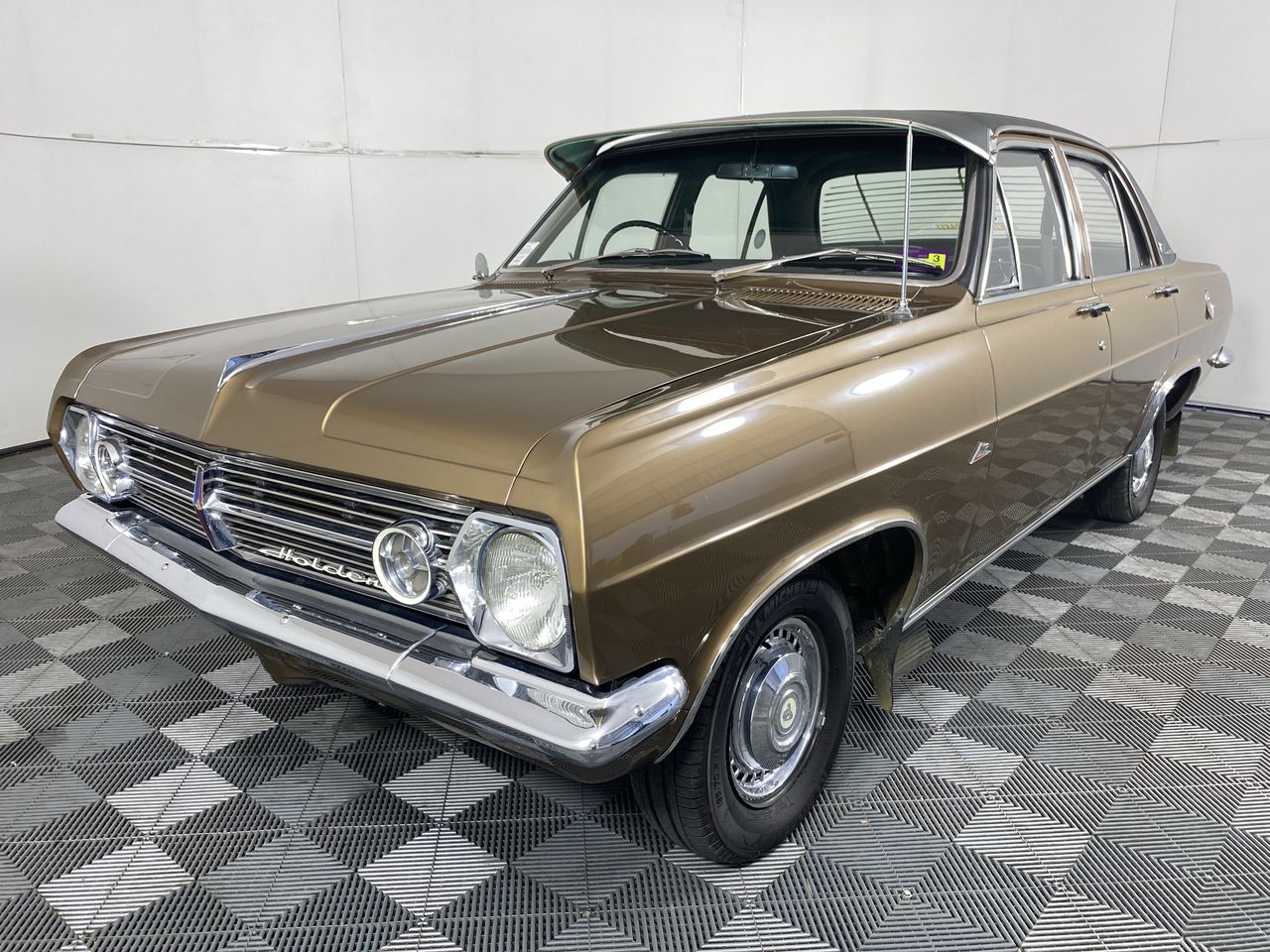 1967 Holden HR Premier ( X2 ) Sedan Auction (0001-50006441) | Grays ...