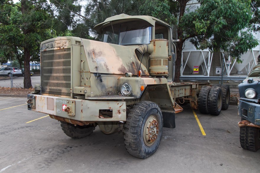 6X6 Cab chassis truck - incomplete & not operational - 5/1985 Auction ...