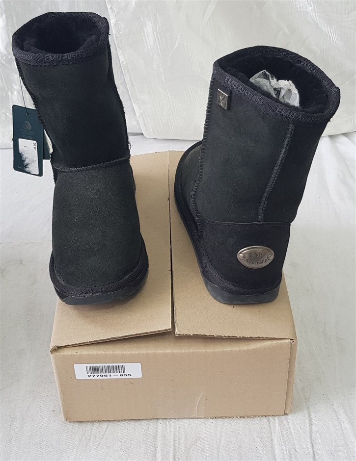 EMU Classic Short UGG Boots Auction (0094-5043791) | Grays Australia