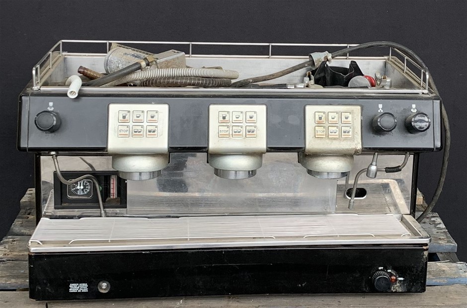 Brasili 3 Group Commercial Espresso Coffee Machine Auction (0017