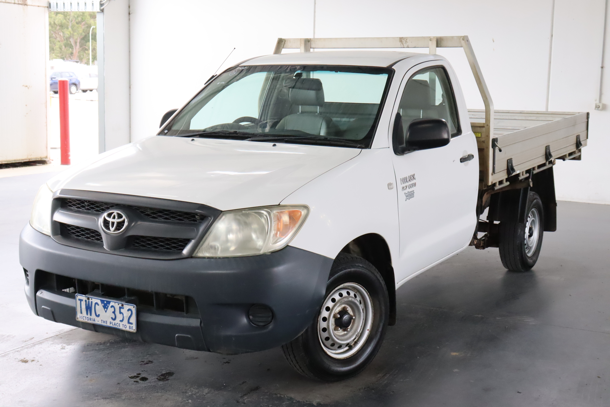 2005 Toyota Hilux Workmate TGN16R Manual Cab Chassis Auction (0001 ...