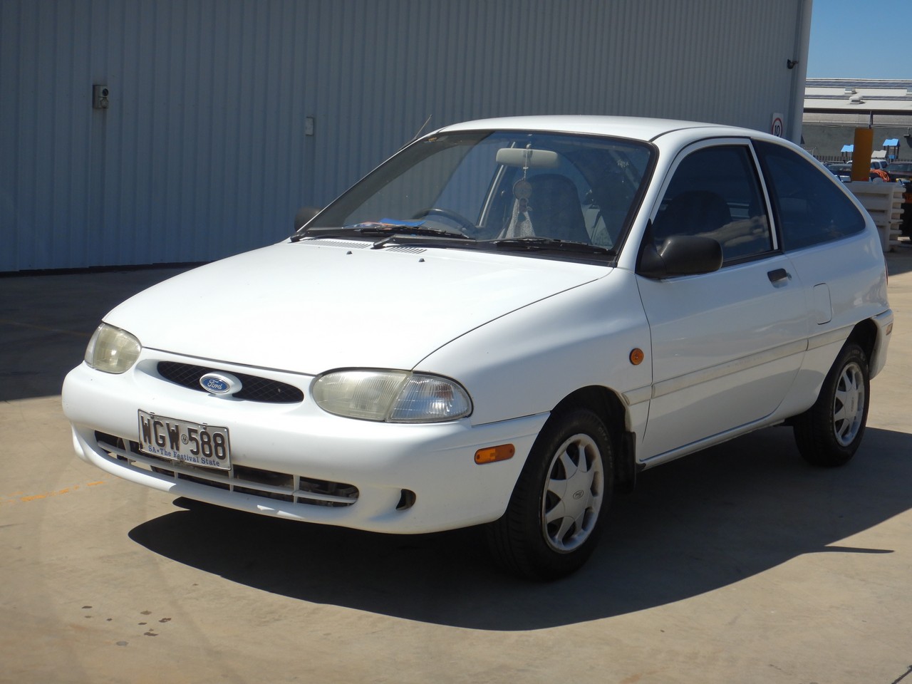 1999 Ford Festiva Trio WF Manual Hatchback Auction (0001-60024916 ...