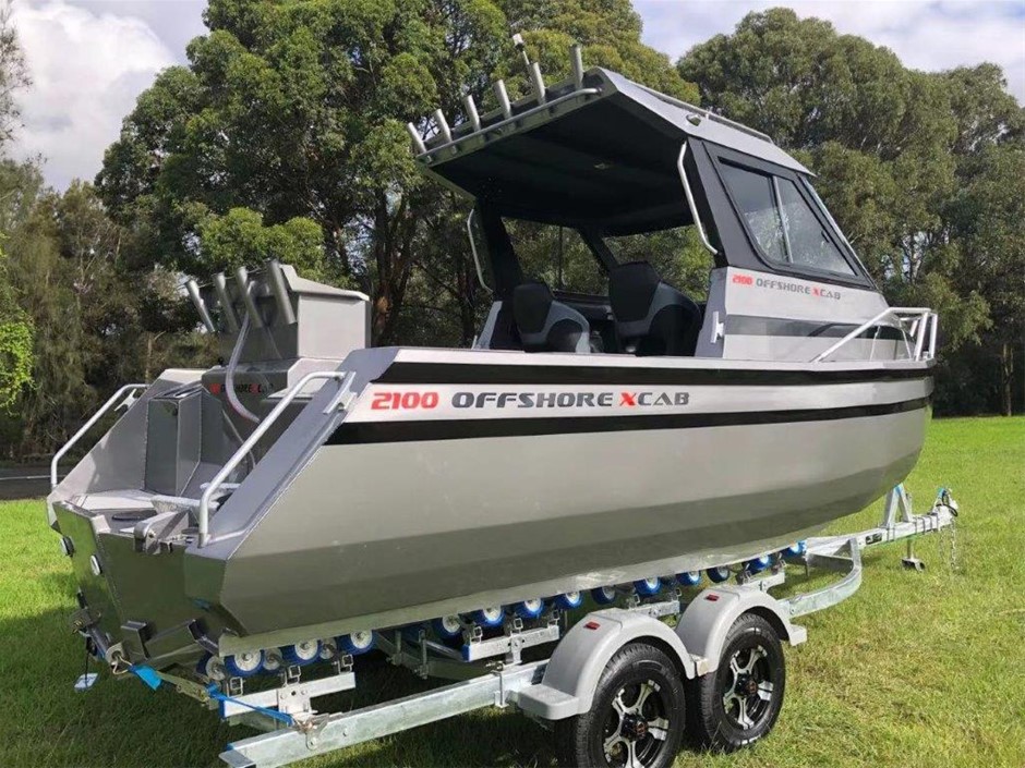 2021 New Zealand Plate Boats 2100 OFFSHORE XCAB Hard Top Cuddy Cabin