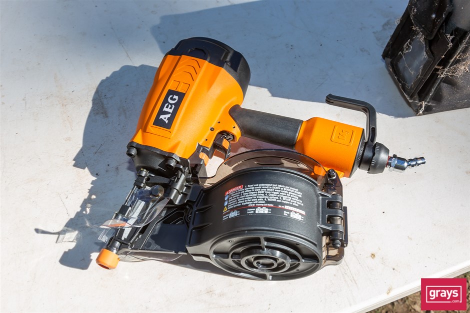 AEG CFN90 Unused Pneumatic Framing Coil Nailer Gun in Carry Bag Auction