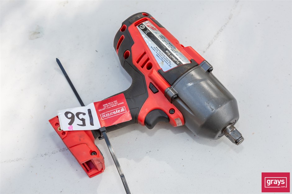 Milwaukee M18 CHIWF12 18VAC 1/2 Rattle Gun Auction (01565044627