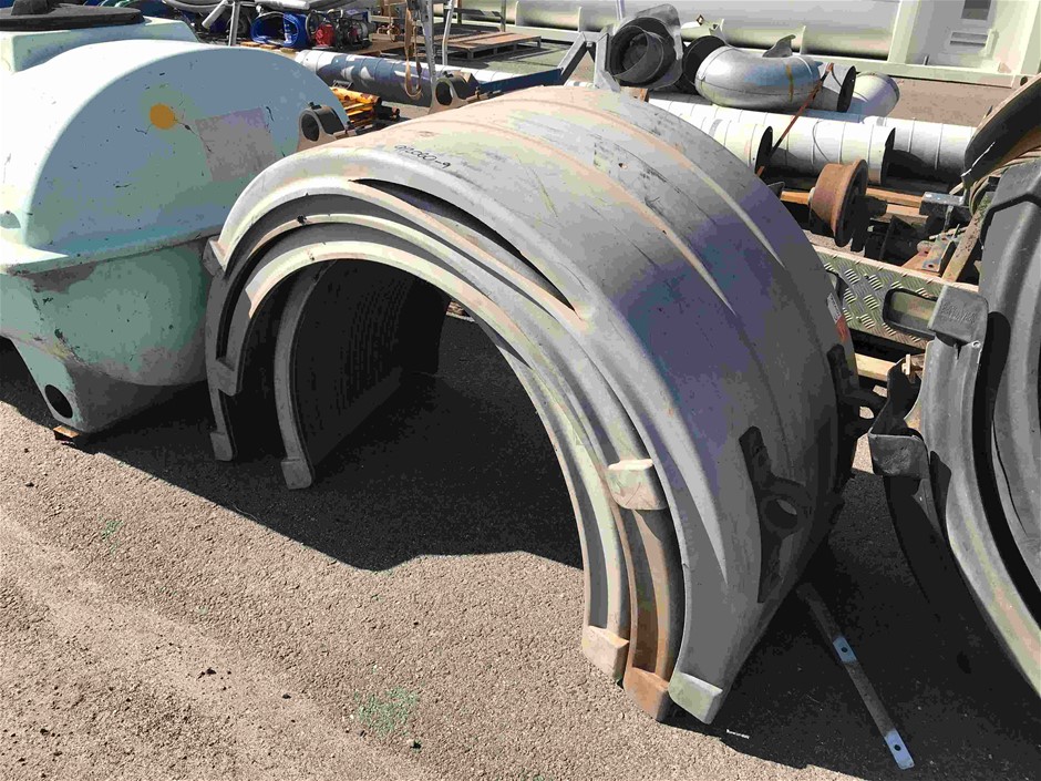 4 x Truck Wheel Guards Auction (01529023649) Grays Australia