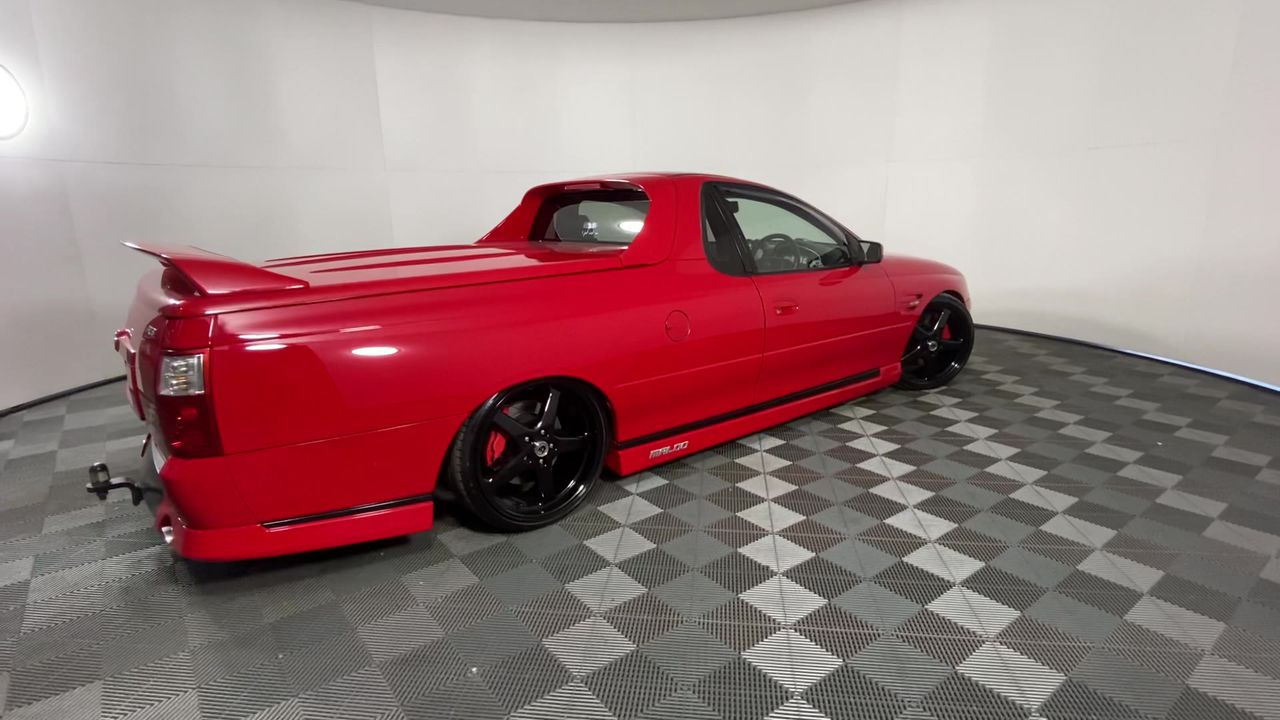 05 Hsv Vz Maloo R8 Automatic Ute Build 348 Auction 0001 Grays Australia