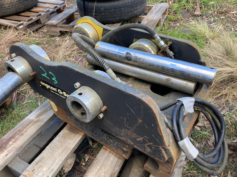 Engcon QSafe Quick Hitch with Loom Wire & Safety Kit Auction (0023