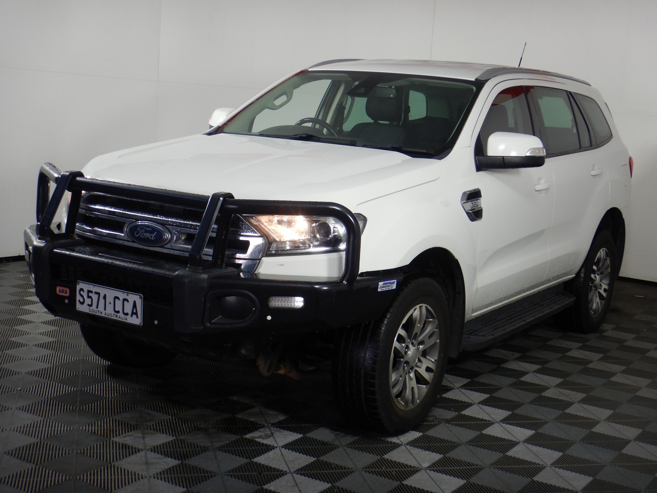 2015 Ford EVEREST Trend UA Turbo Diesel Automatic 7 Seats Wagon Auction ...