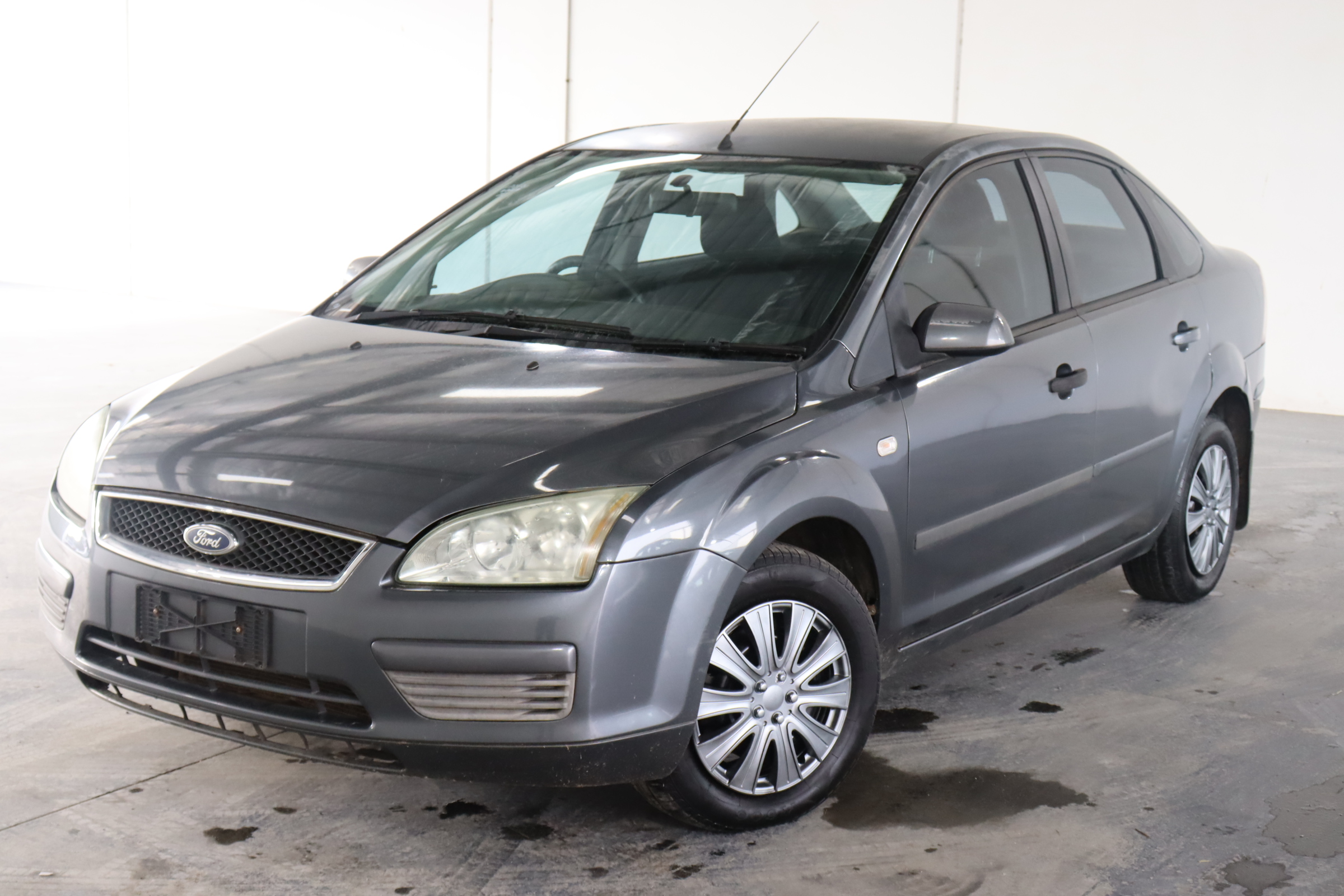 2006 Ford Focus CL: The Ultimate Price Guide (Complete Specs Inside!)