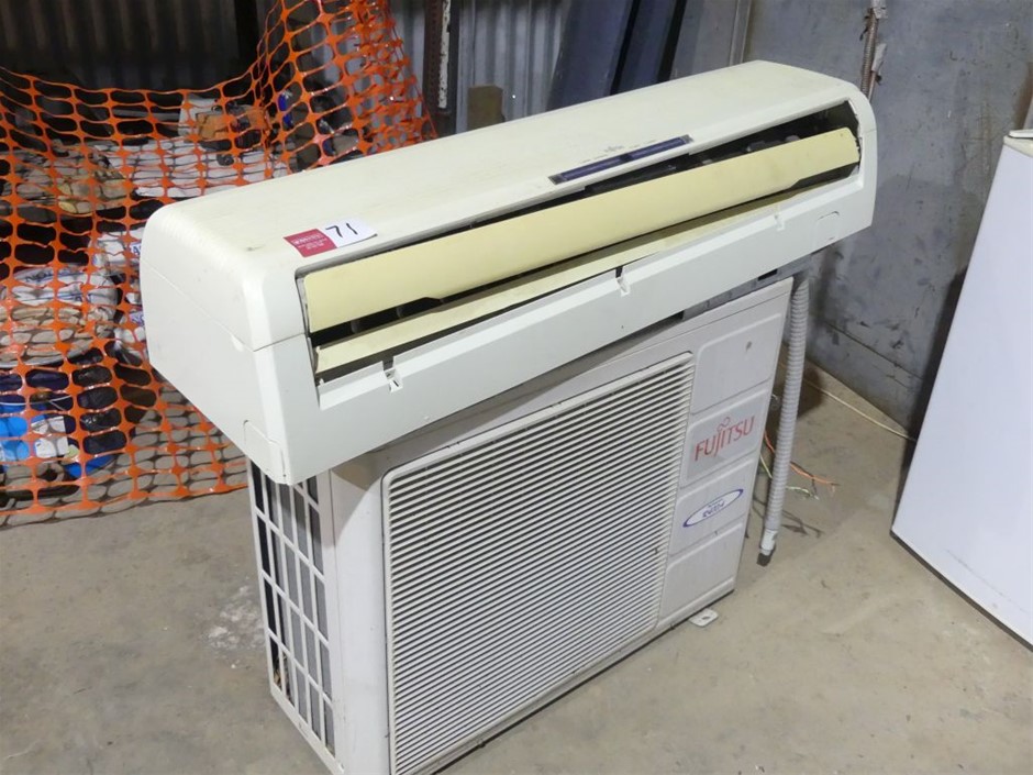 Fujitsu Ast24ubbj Split System Air Conditioner Auction 0071 5045559 Grays Australia 4487