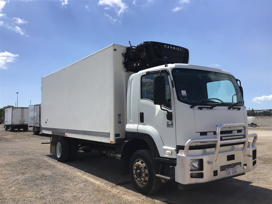 2012 Isuzu FTR 4 x 2 Refrigerated Body Truck