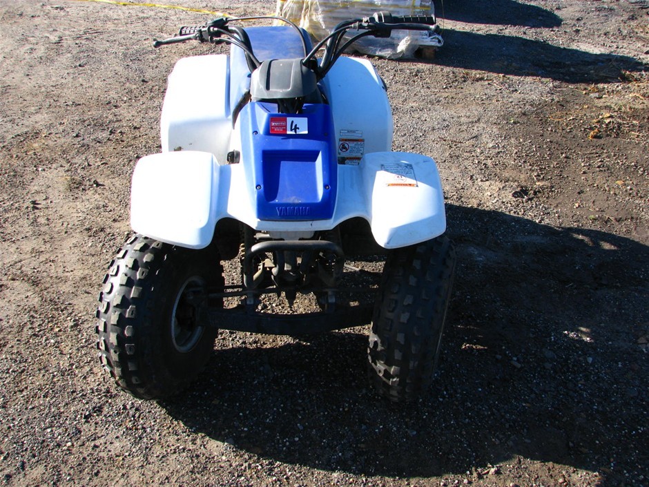  Quad  Bike Yamaha  Moto  4  80  cc 3 speed 4  stroke Features 