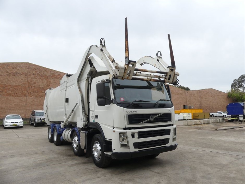 VOLVO Volvo FMX 500 8x4 Tipper 2014 - Commercial Vehicles from CJ