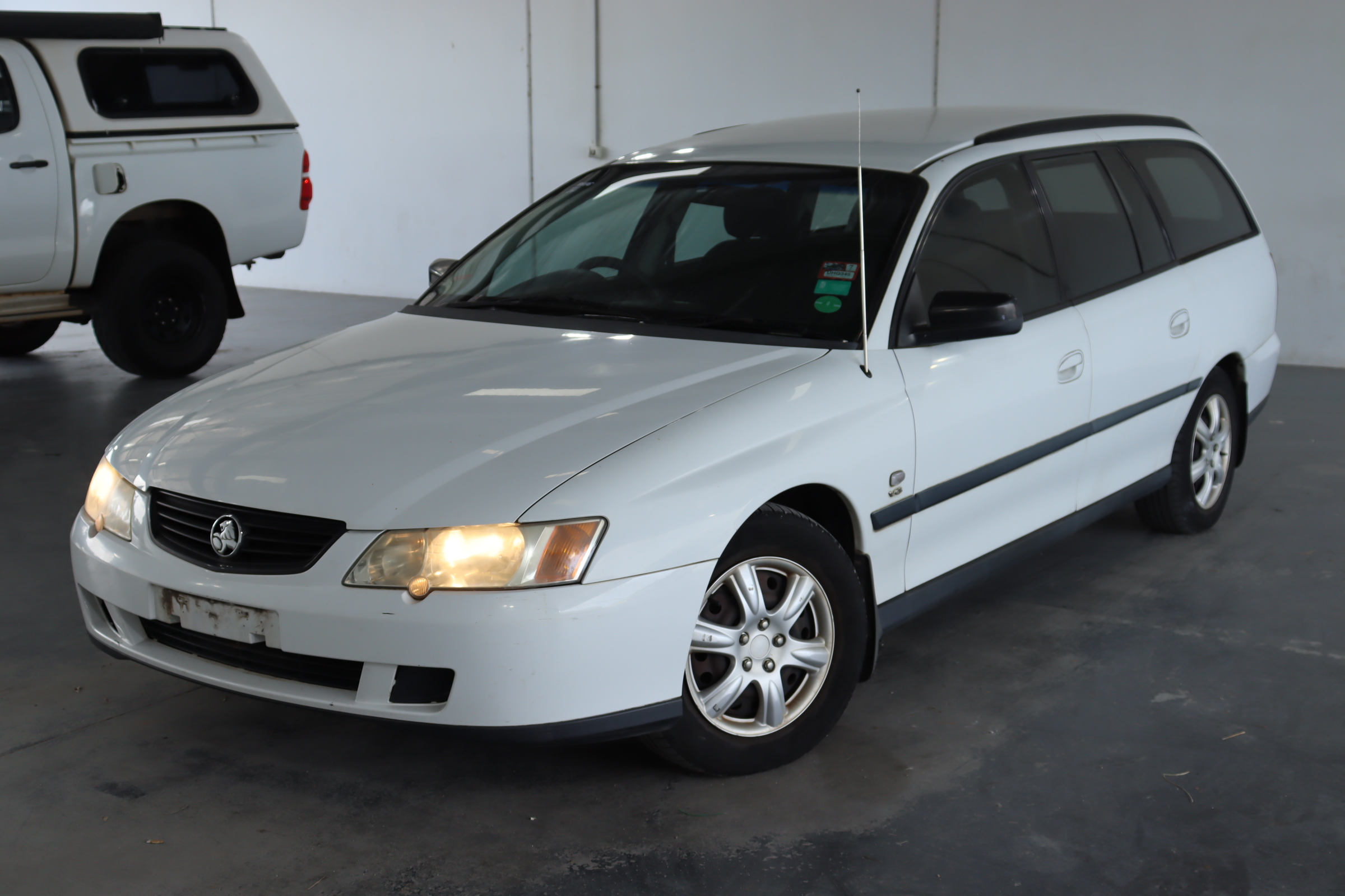 2004 Holden Commodore Executive Y Series Automatic Wagon Auction (0001 ...