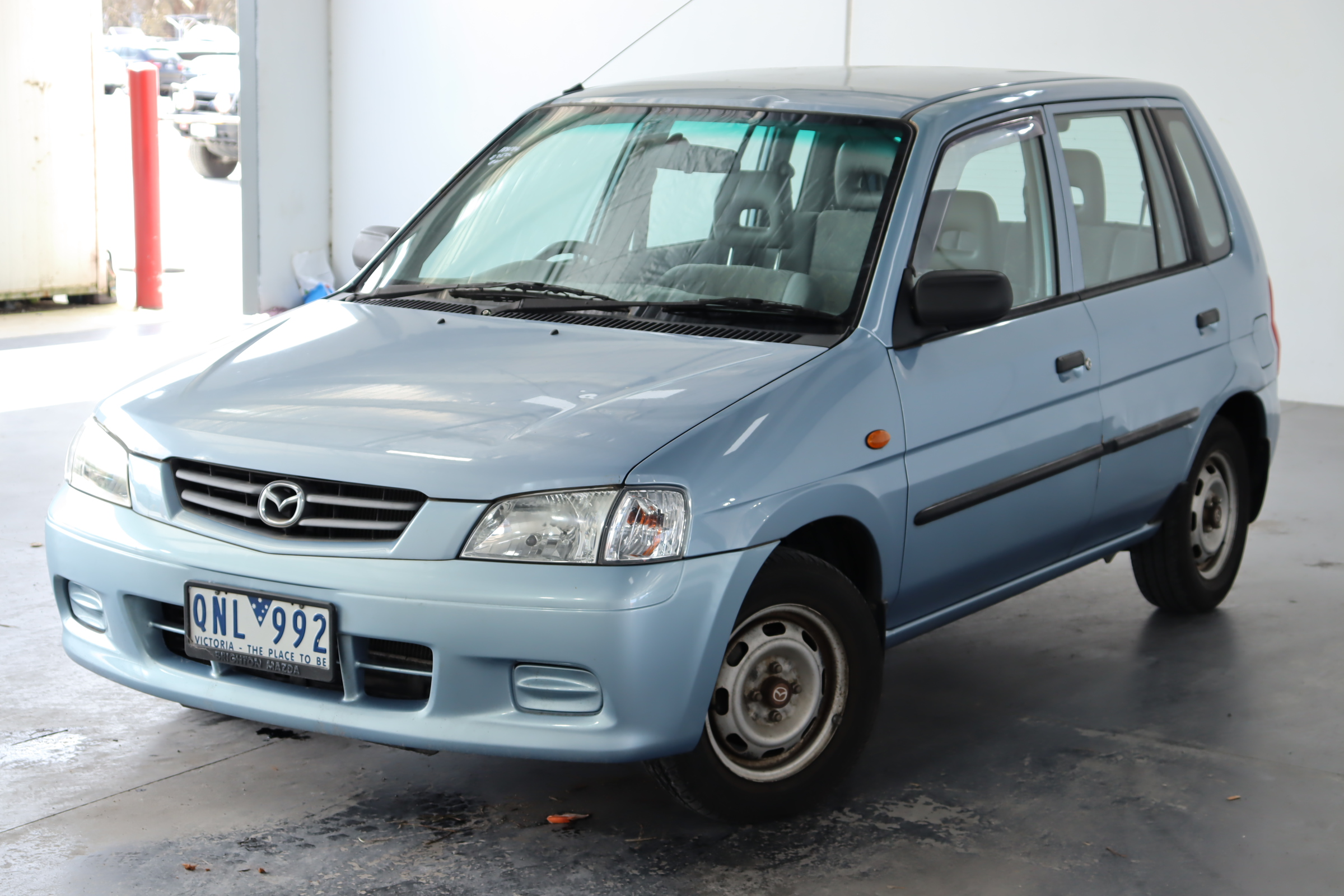 2000 Mazda 121 Metro Shades DW Automatic Hatchback Auction (0001 ...