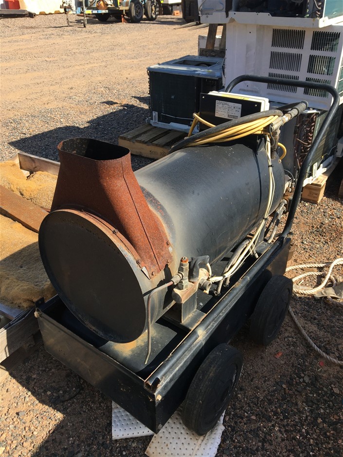 Spitwater SHW11 Heating Cylinder Hot Water Attachment (Gladstone) Auction  (0038-7034729) | Grays Australia