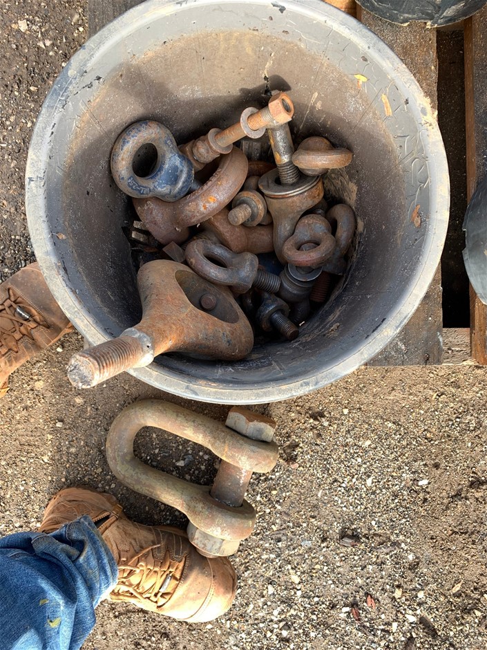 Shackles and Eye Bolts Auction (0060-3020487) | Grays Australia