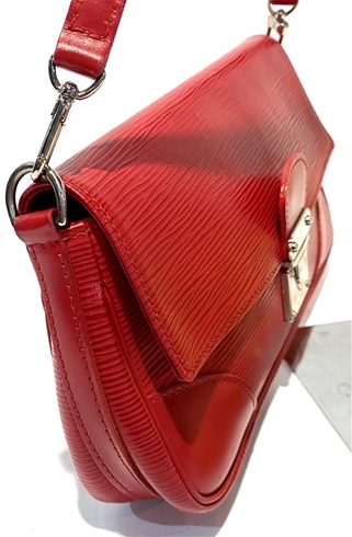 Louis Vuitton Rouge Epi Leather Pochette Segur Clutch Bag