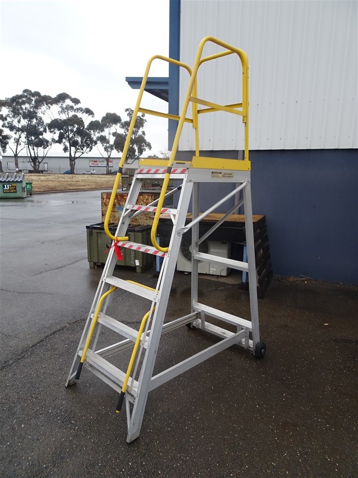 Stock Master Stock Picker (Pooraka, SA) Auction (0134-8014090) | Grays ...