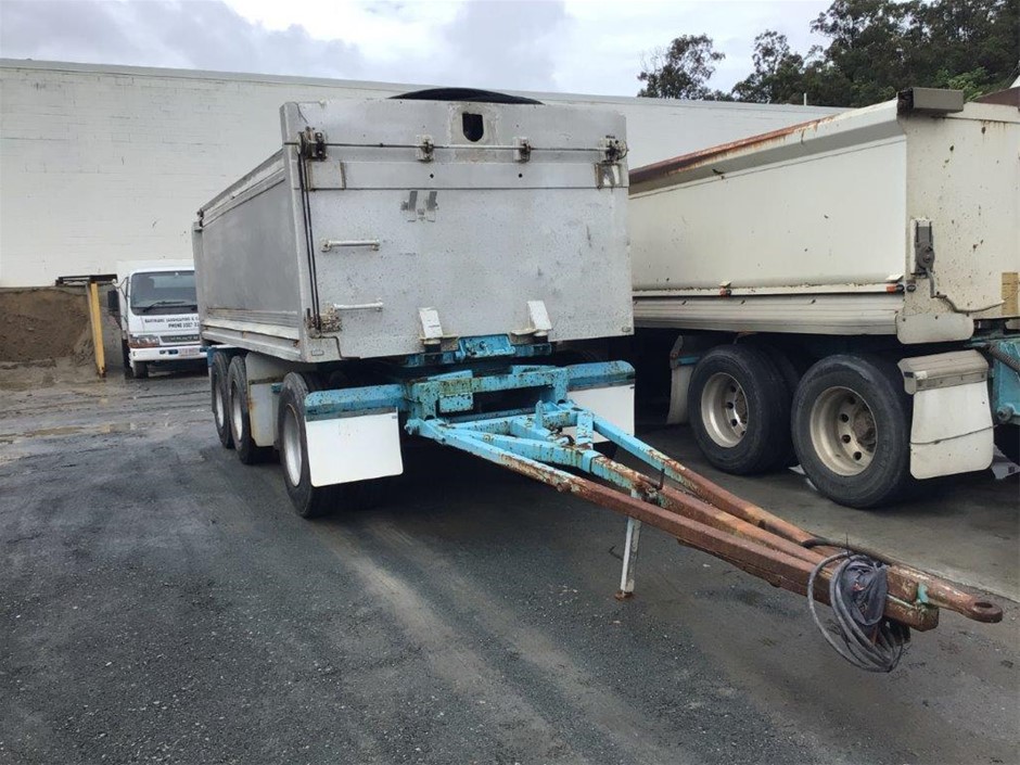 1998 Sam's Trailers Super Dog Triaxle Tipper Trailer