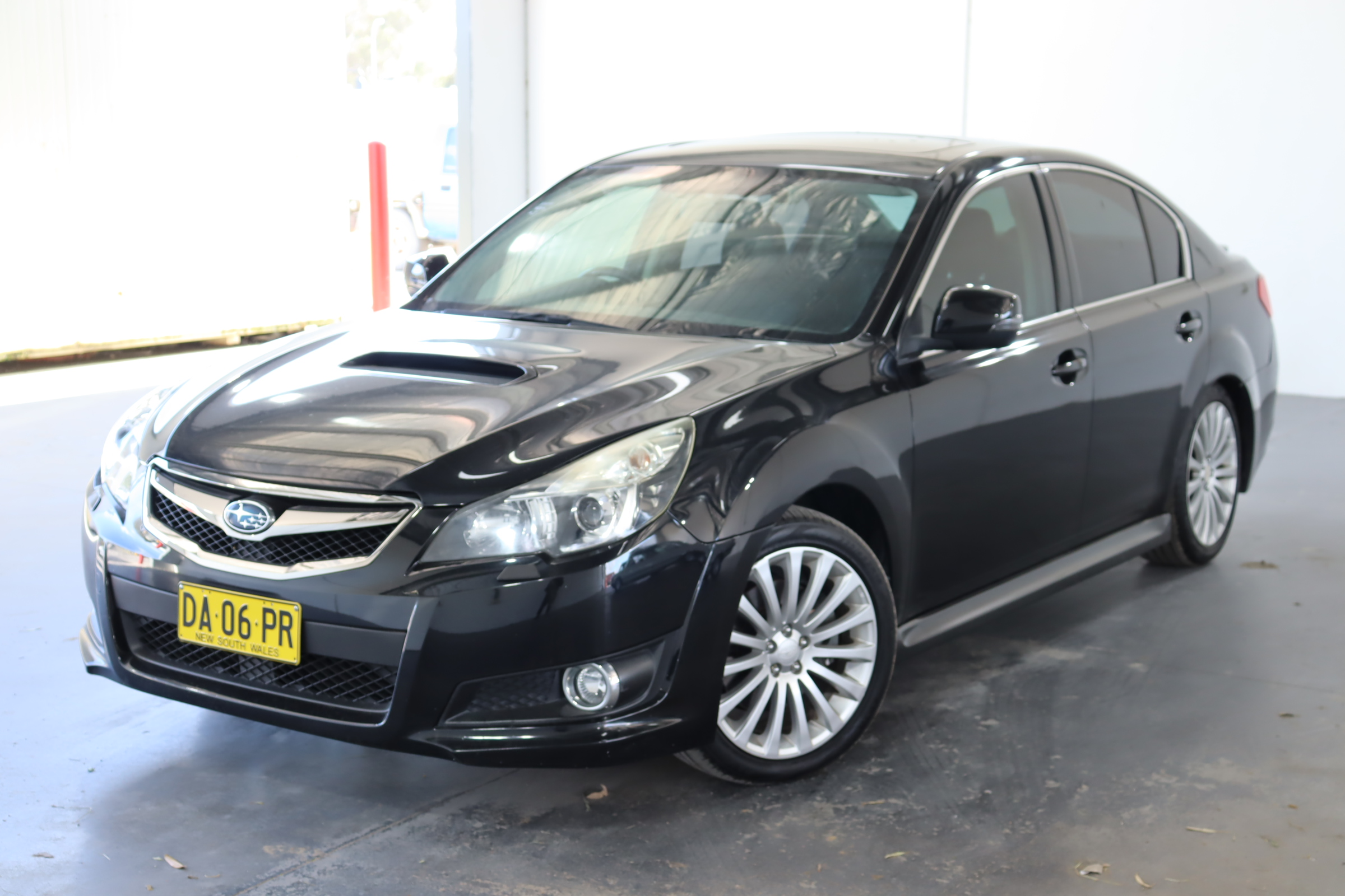 Unlocking The Best 2013 Subaru Liberty Deals: Price Guide - l5oi69z