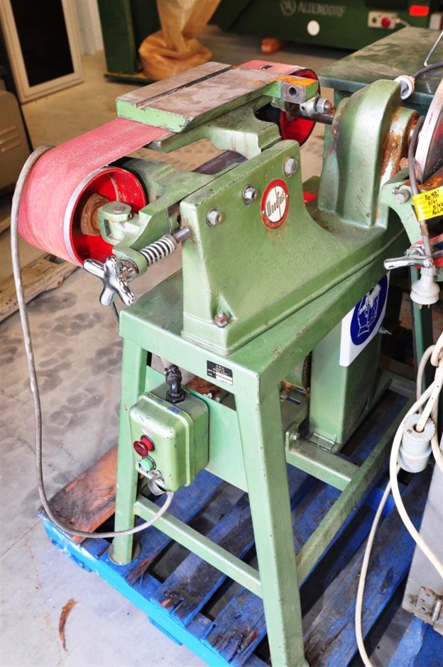 Disk Sander / Linisher Woodfast on Metal Frame support, 3 Speed Belt