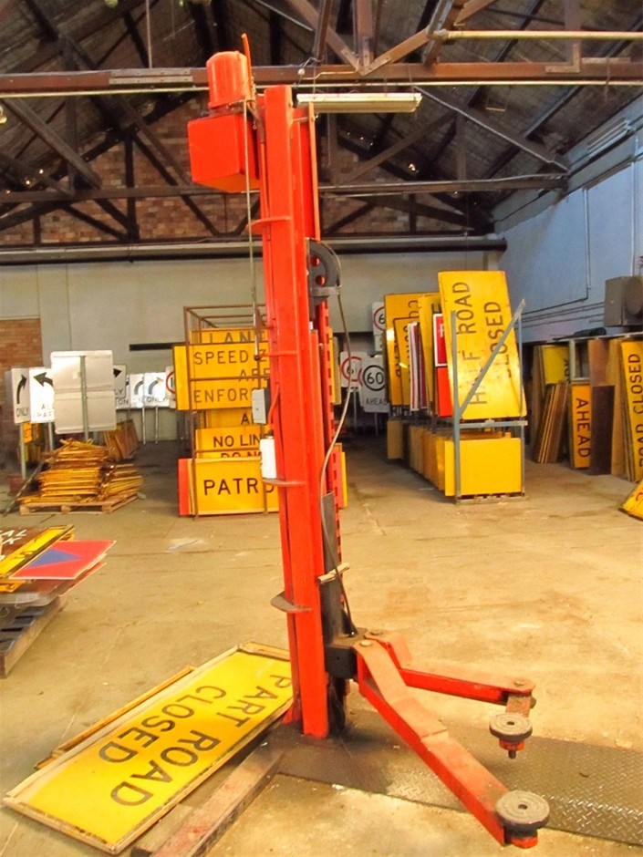 Vehicle Hoist, 2 Post RepcoKoni Type 3580 415 volt Auction (0263