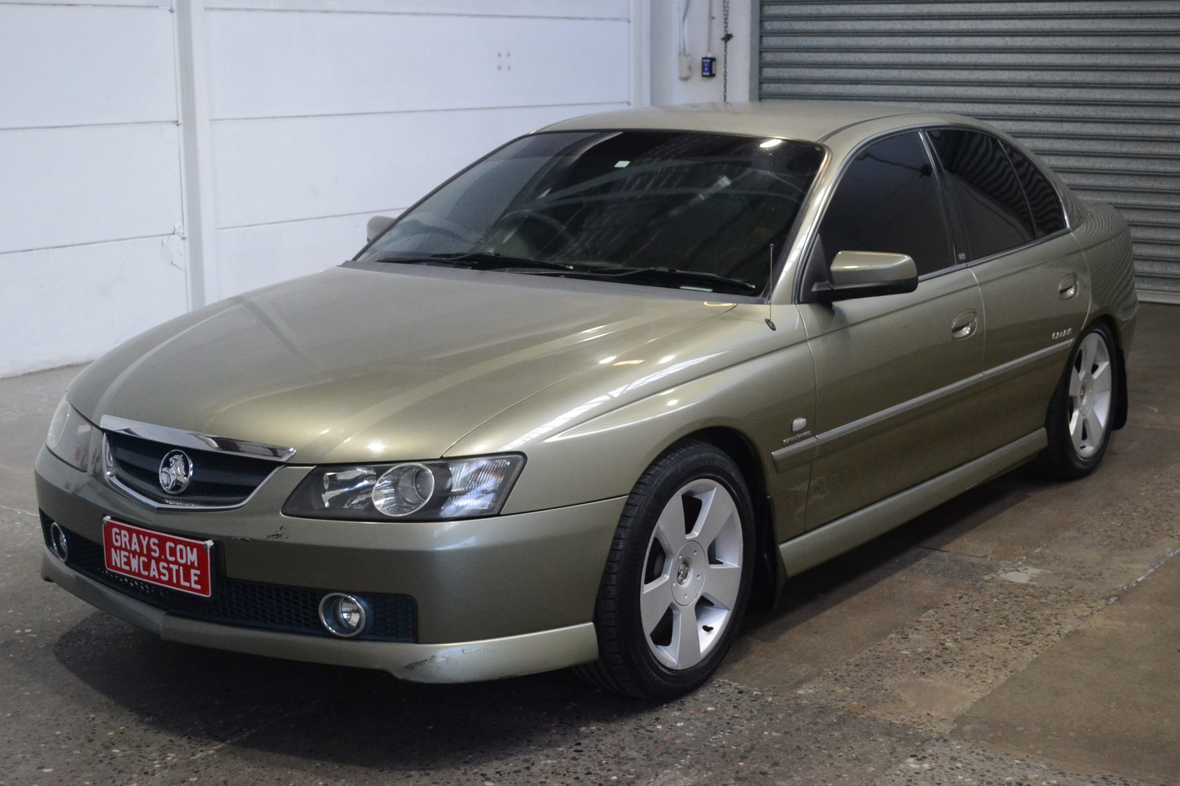 2003 Holden Calais Y Series Supercharged Automatic Sedan Auction (0001