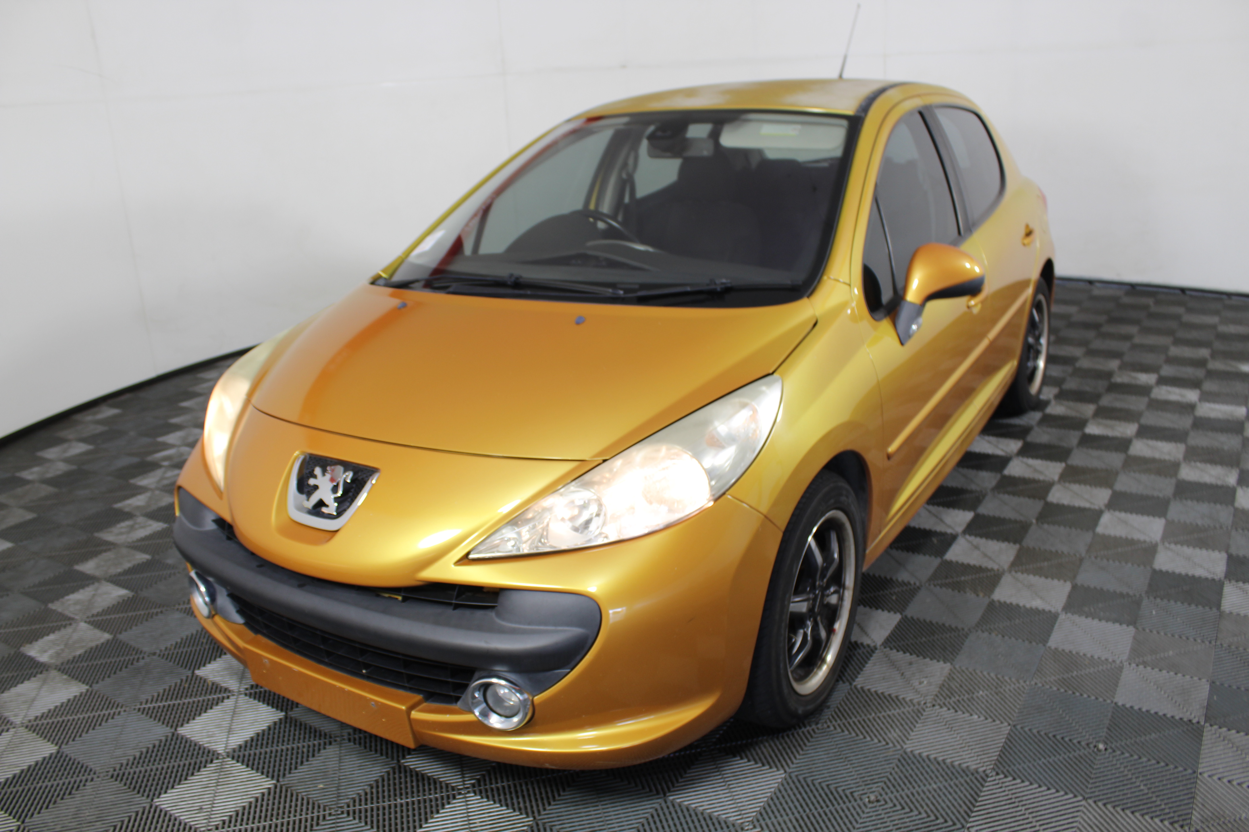 2006 Peugeot 207 XT 1.6 HDi Turbo Diesel Manual Hatchback