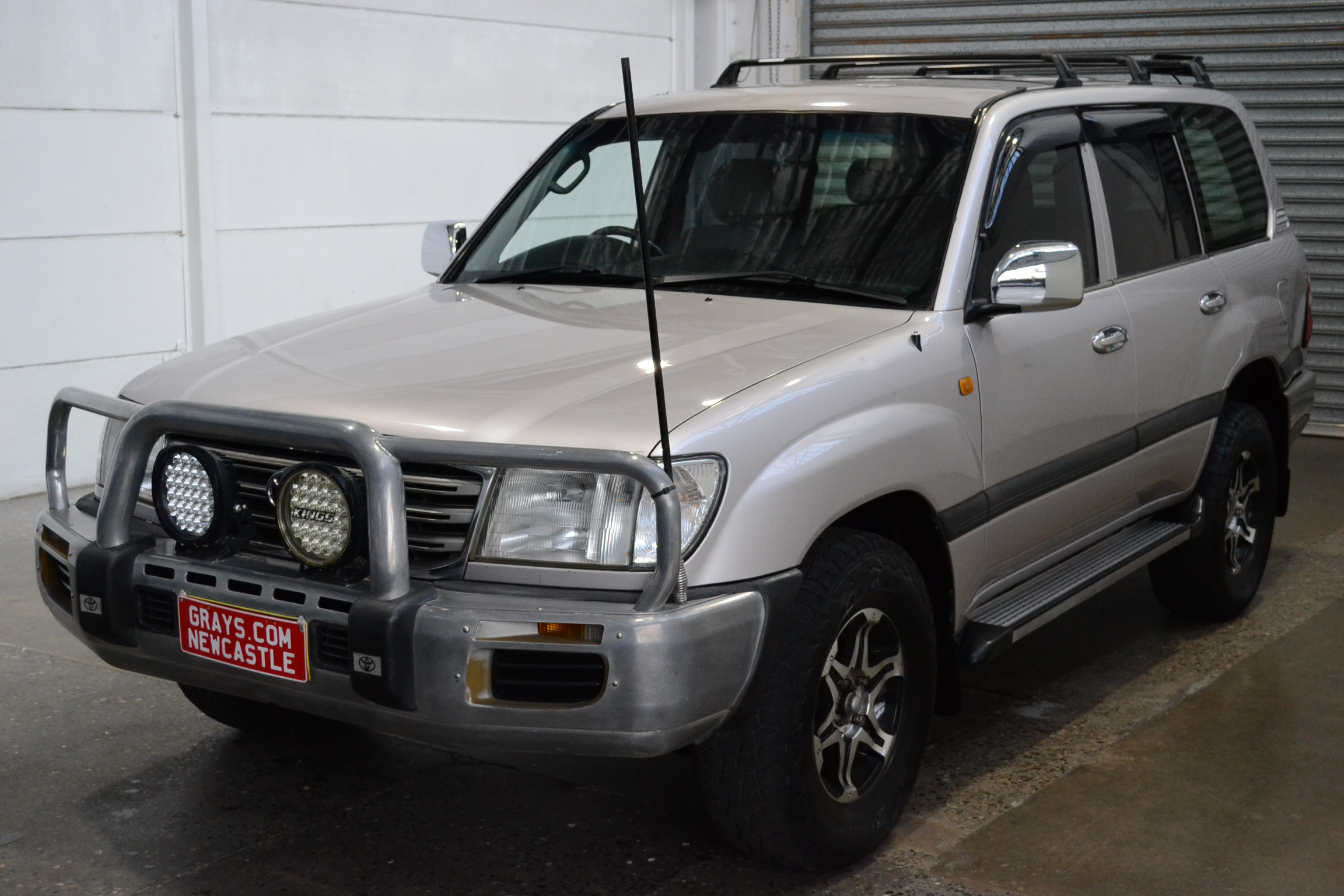 2002 Toyota Landcruiser GXL UZJ100R Automatic Wagon Auction (0001 ...