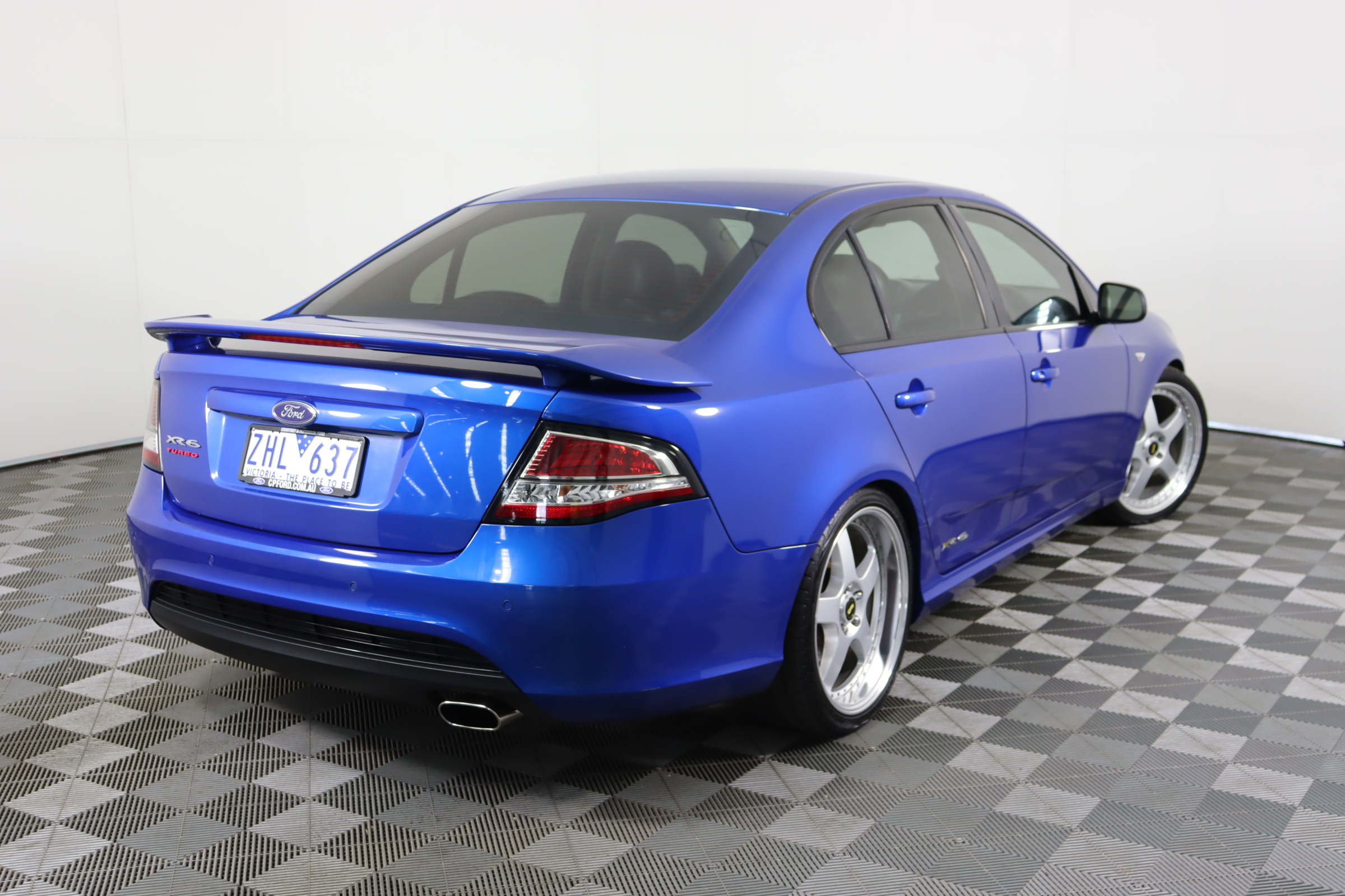 360 View Of Ford FG Falcon XR6 Sedan 2014 3D Model Hum3D, 59% OFF