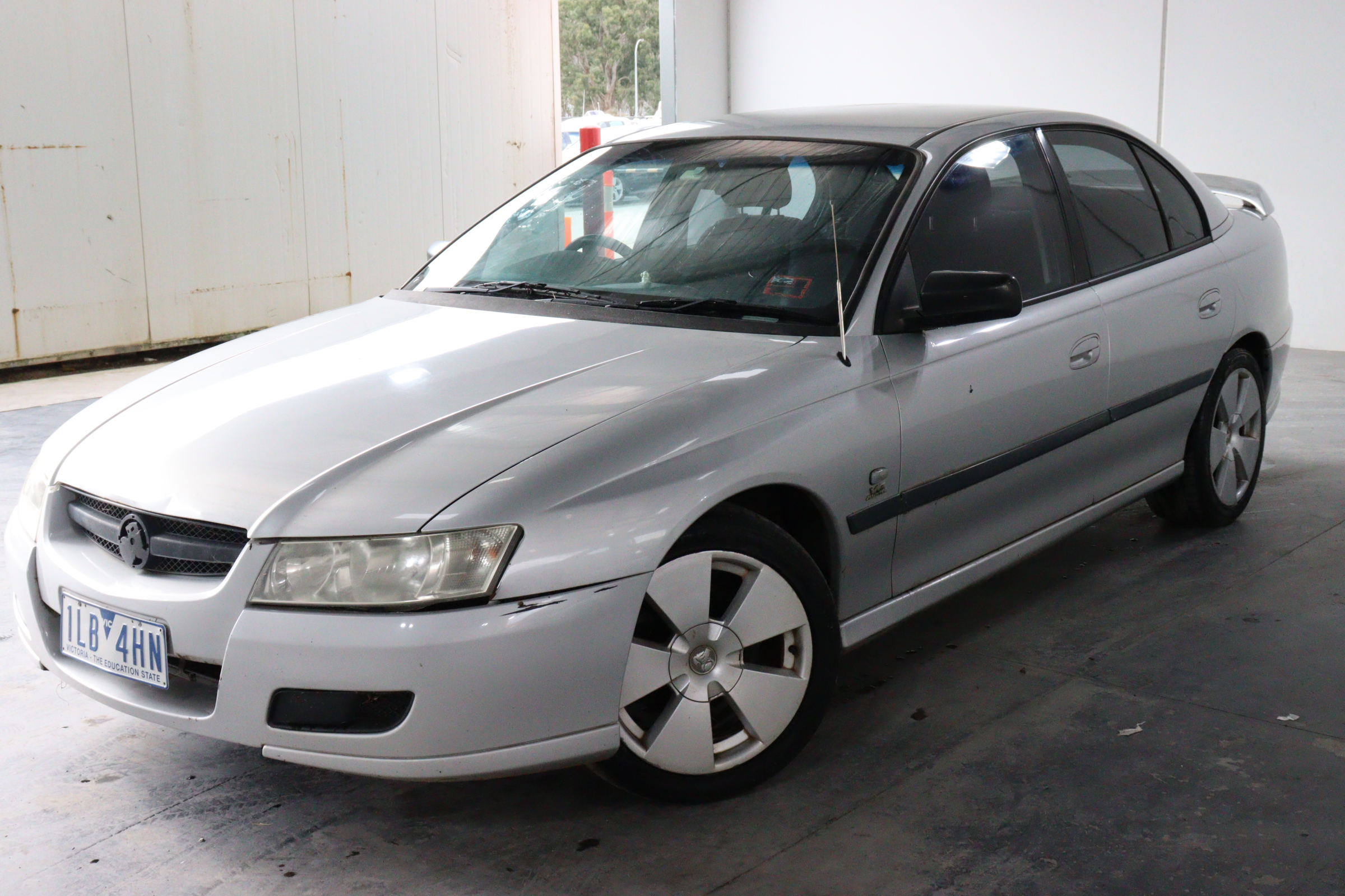 2005 Holden Commodore Executive VZ Automatic Sedan Auction (0001 ...