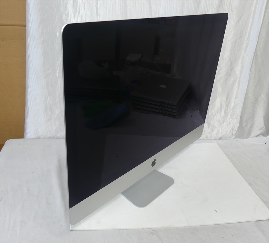 Apple iMac18,3 27-inch All-in-One PC, Silver Auction (0002-2544015