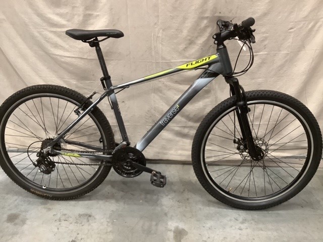 Flight traverse rs hot sale 27.5 mountain bike